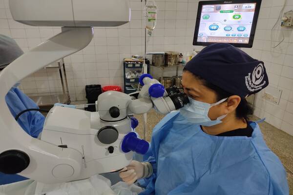 Cataract_services